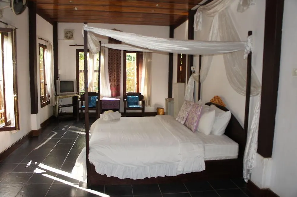 Khoum Xieng Thong Boutique Villa Luang Prabang 2*,  Laos